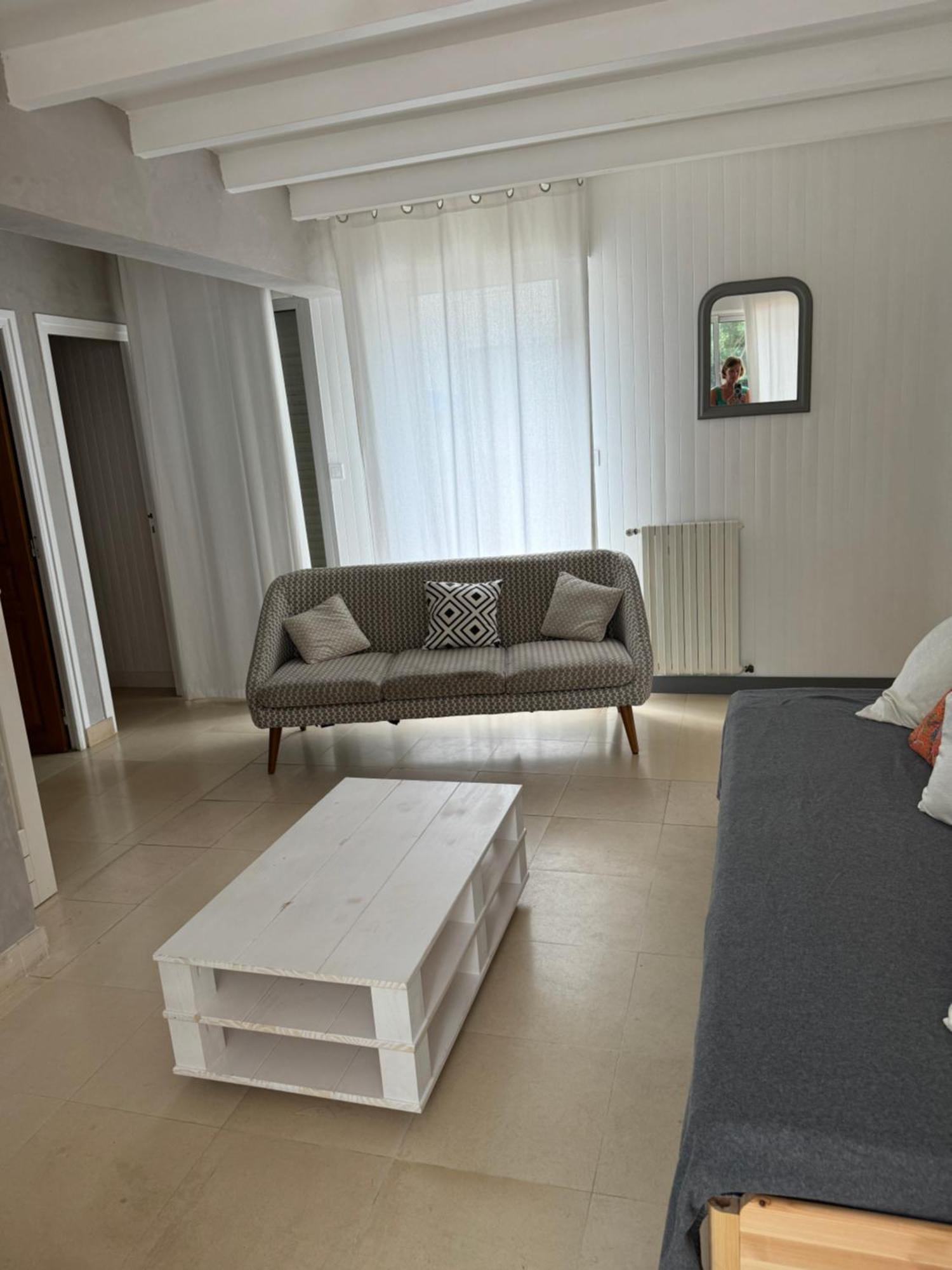 Chambres D'Hotes Des Tours A La Rochelle ลาโรแชล ภายนอก รูปภาพ