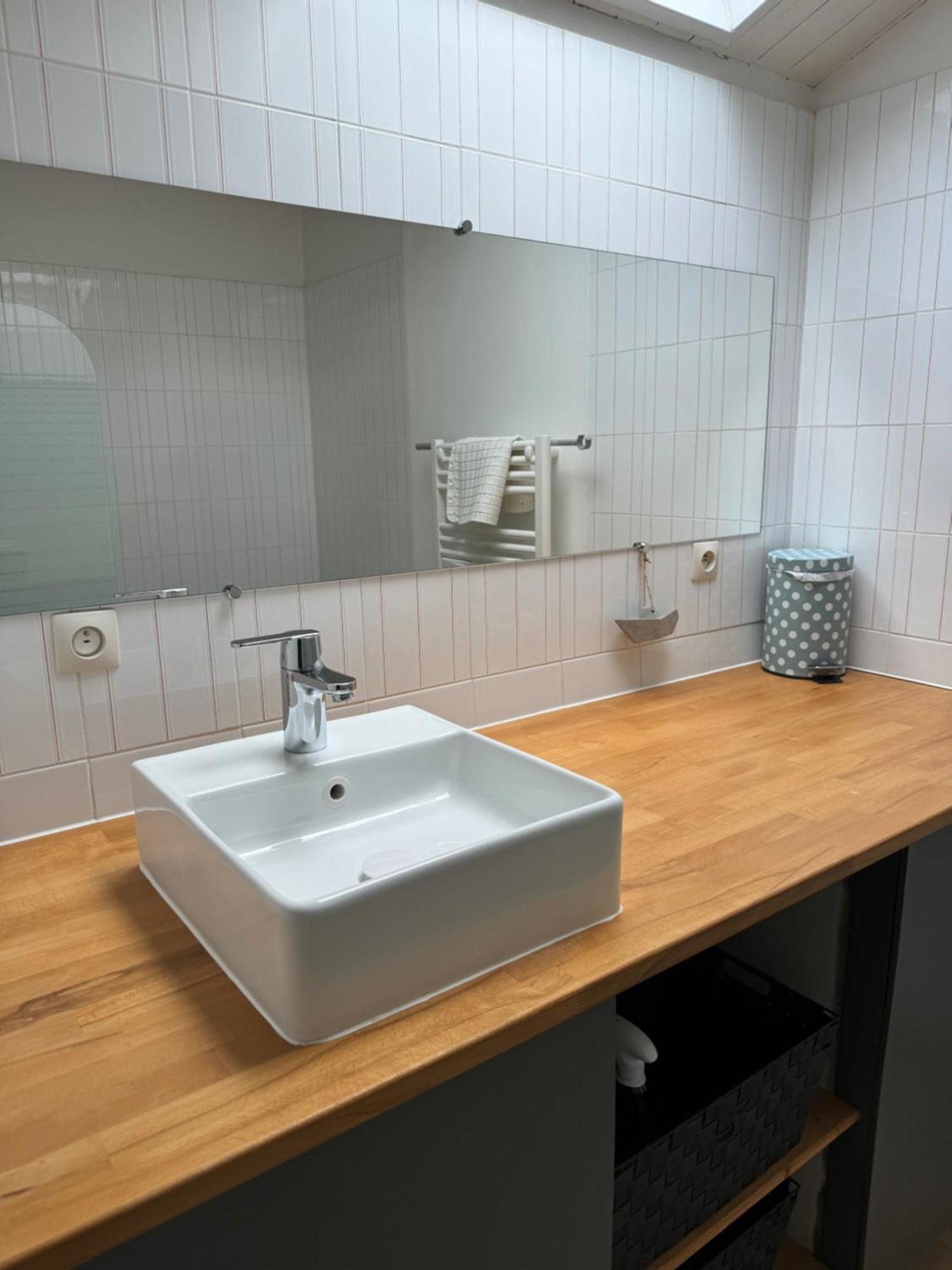 Chambres D'Hotes Des Tours A La Rochelle ลาโรแชล ภายนอก รูปภาพ